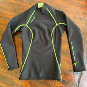 Frogskins 1.5mm “Quick-dry” Long Sleeve Top Thermal Wear - Women’s Size 6